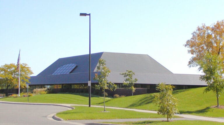 Wescott Library in Eagan, MN, Photo Taken by William Wesen 10/01/2006